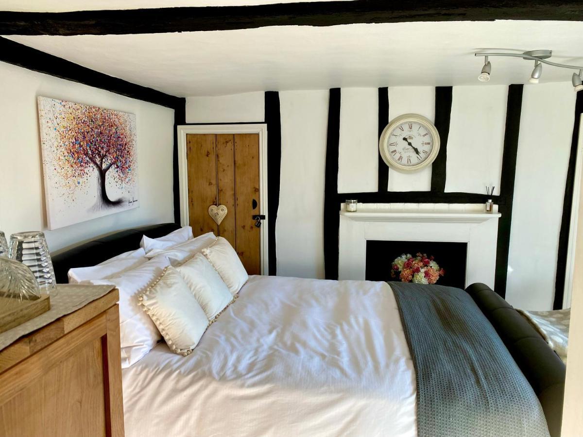 Chestnut Tree Cottage, 7 High Street Ardingly Bagian luar foto