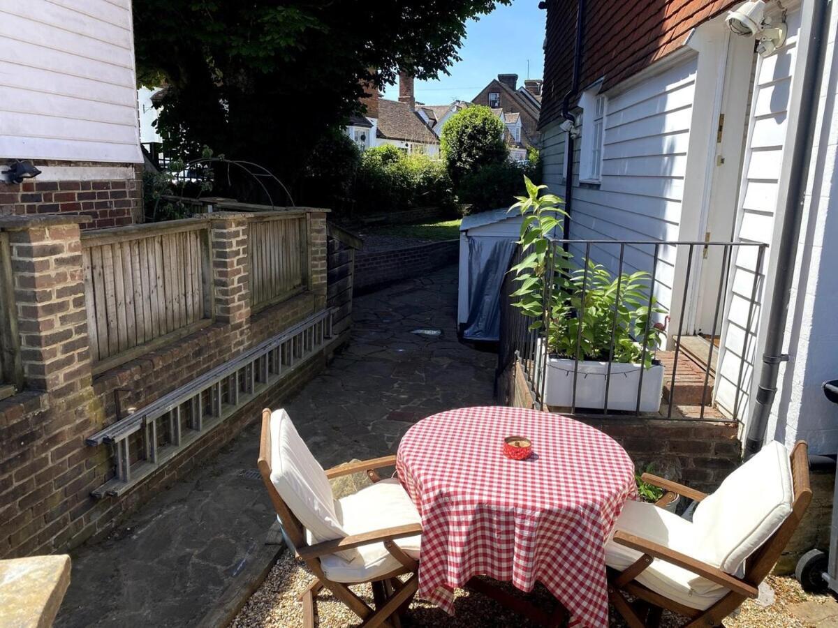 Chestnut Tree Cottage, 7 High Street Ardingly Bagian luar foto