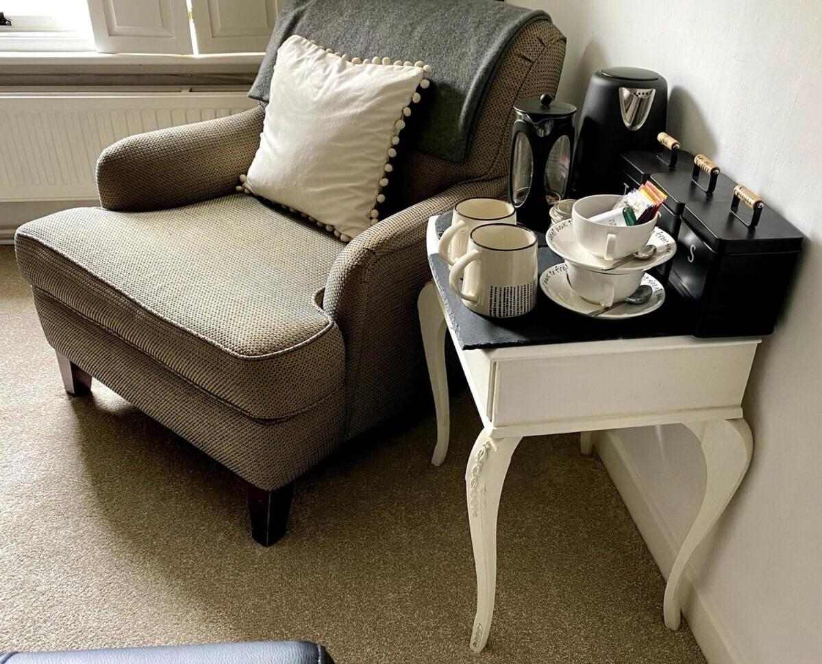 Chestnut Tree Cottage, 7 High Street Ardingly Ruang foto